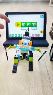 Схема сборки: Лыжник гигант из конструктора WeDo 2.0